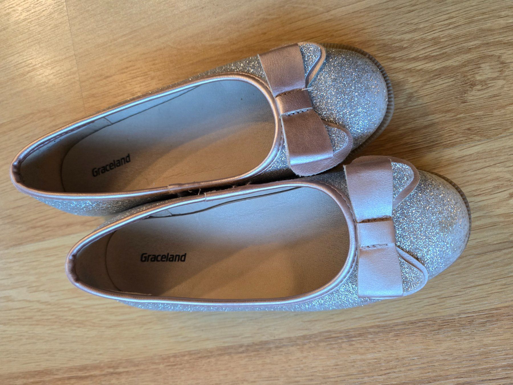 Scarpe per ragazze: Ballerinas Gr. 31 – Usato da Büttikon AG venduto da Amineah 1