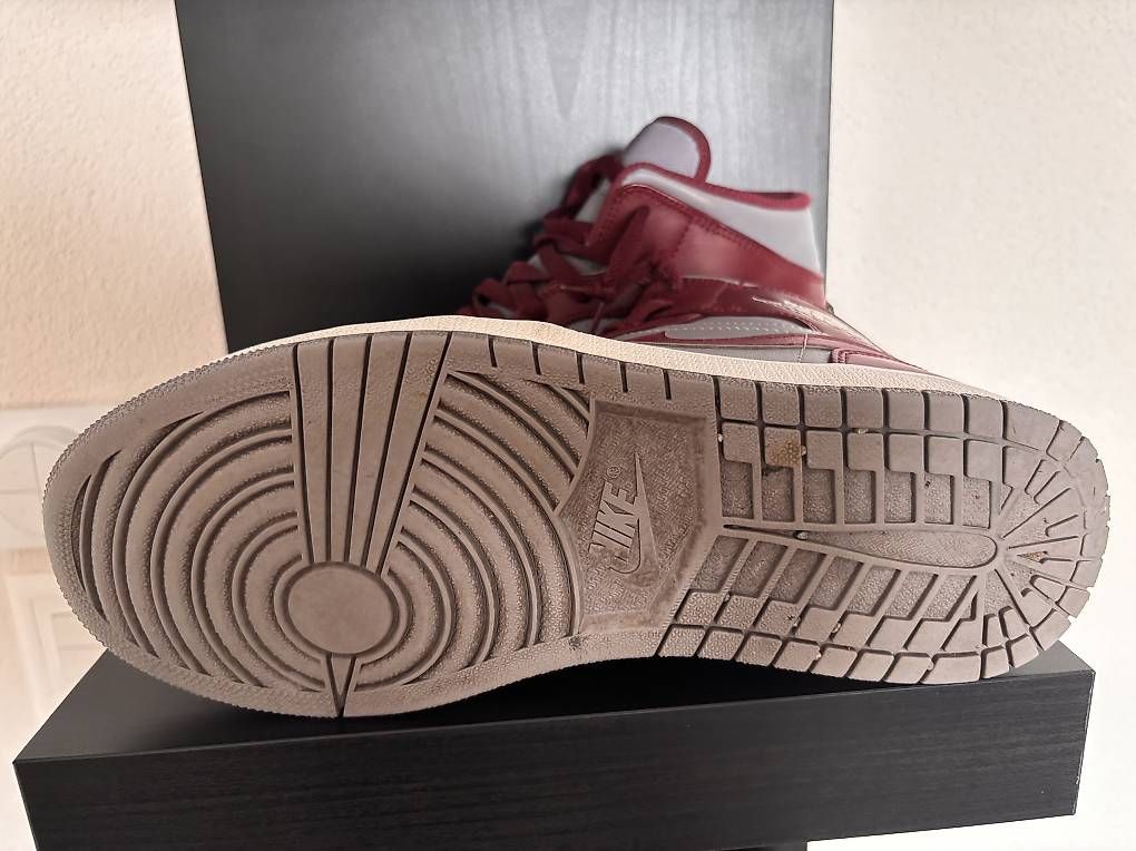Chaussures hommes: Jordan 1 Mid - Gr. 43 – D'occasion à Buchrain par lev_c98m 3
