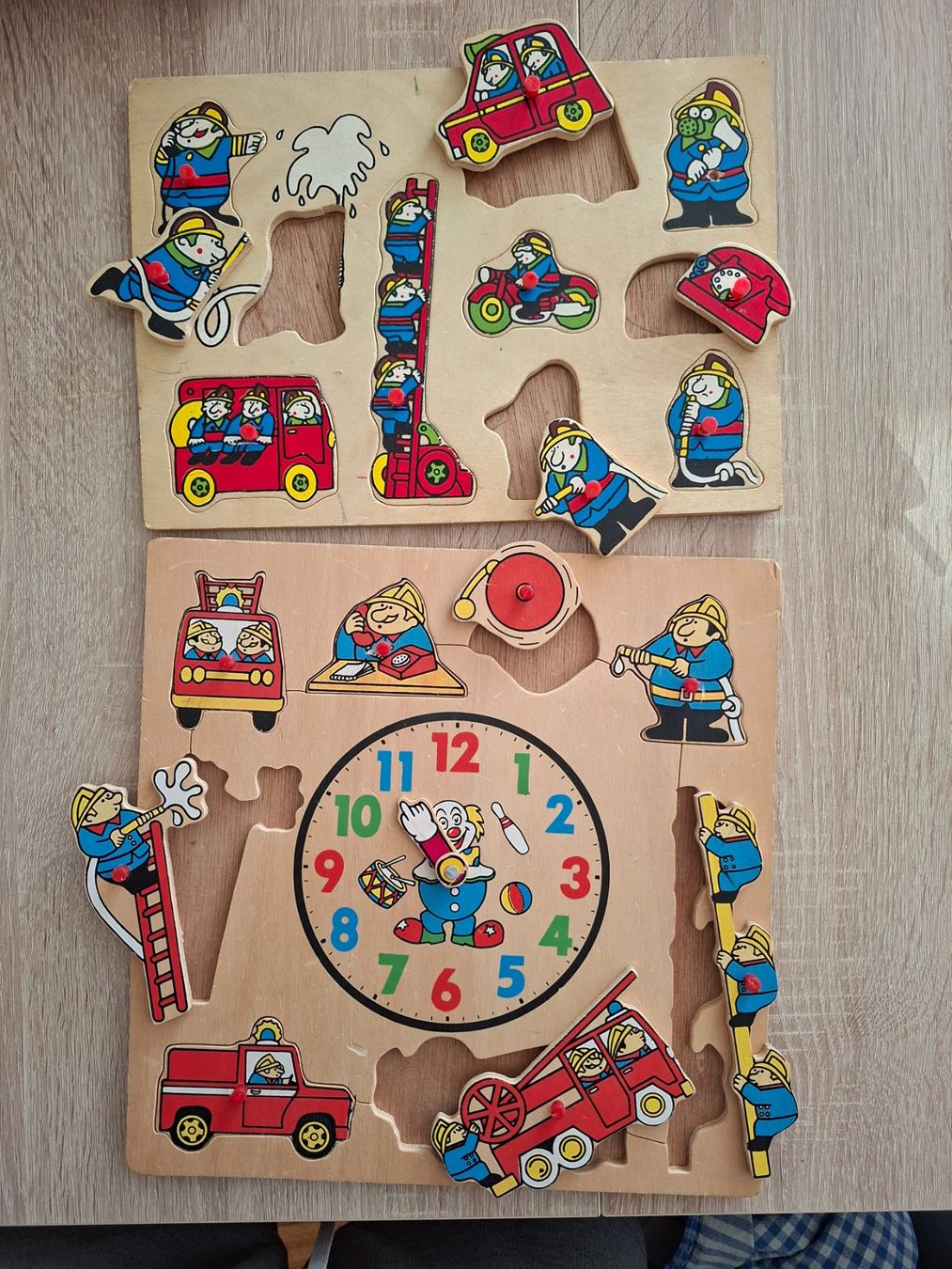 Puzzles: 5 Puzzles en bois, pompier et ferme – Gebraucht aus Prilly von cricri118 1