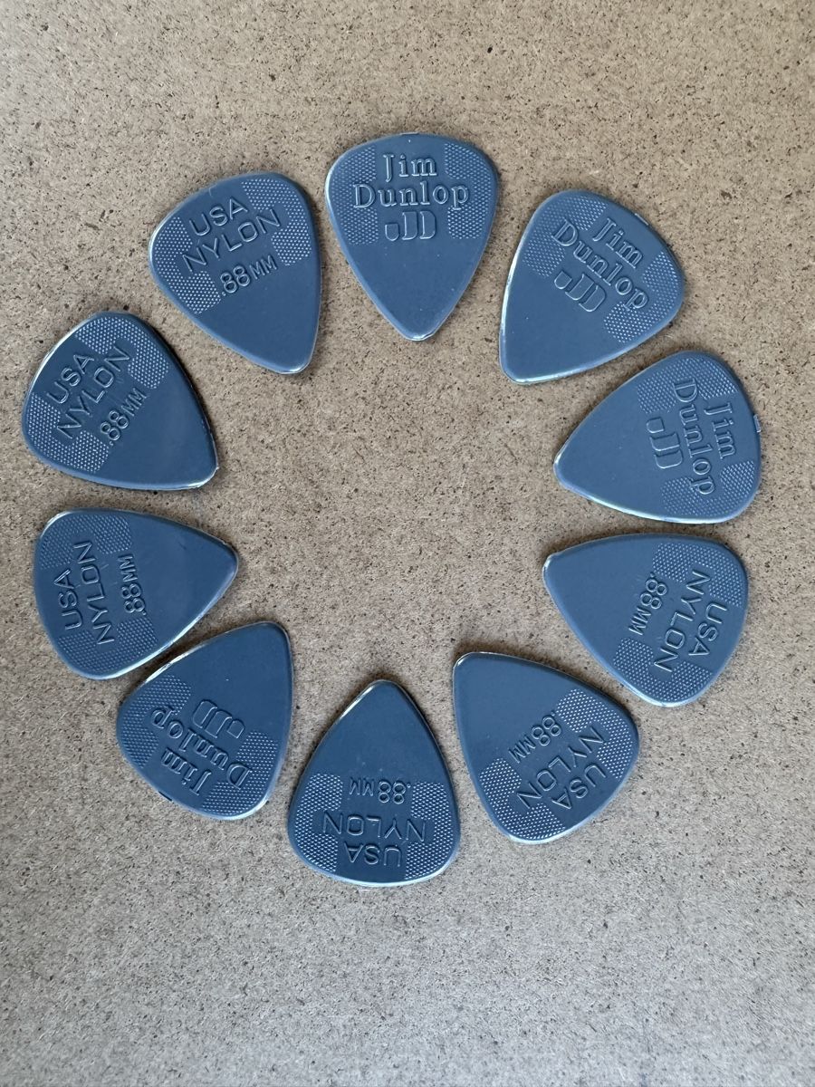 Strumenti musicali: USA Nylon Plektrum – Nuovo (secondo la descrizione) da Oberlunkhofen venduto da ste_vtj5 2