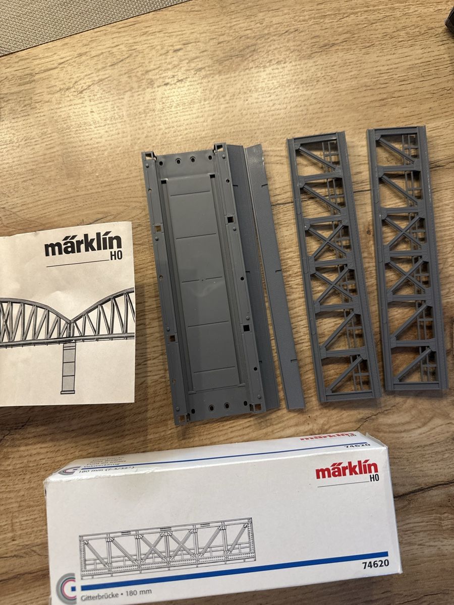 Märklin Modellini di ferrovie: Märklin HO Gitterbrücke 74620 – Usato da Bad Ragaz venduto da Nikis_Markt