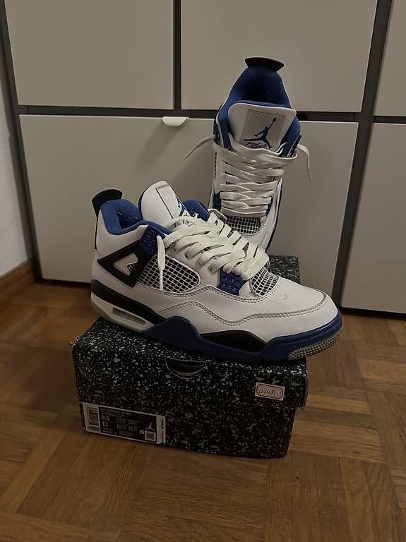 Scarpe da uomo: Air Jordan 4 Motorsport – Usato da Morges venduto da bir_9rsr 1