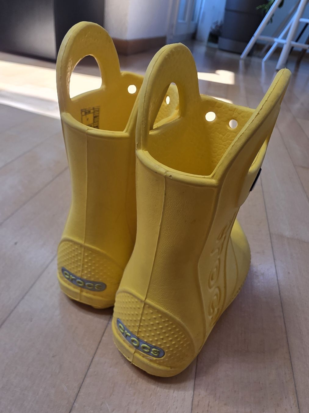 Scarpe da uomo: Crocs Rain Boots Yellow Size 7 Used – Usato da Meilen venduto da AnaSmurf 2