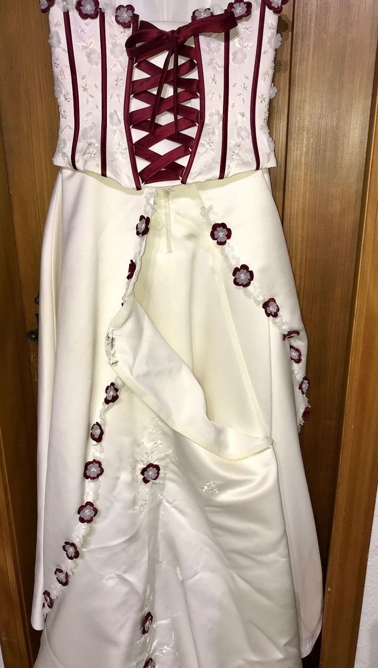 Vestiti: Schönes Brautkleid Sincerity – Usato da Rafz venduto da Apfelmoscht 2