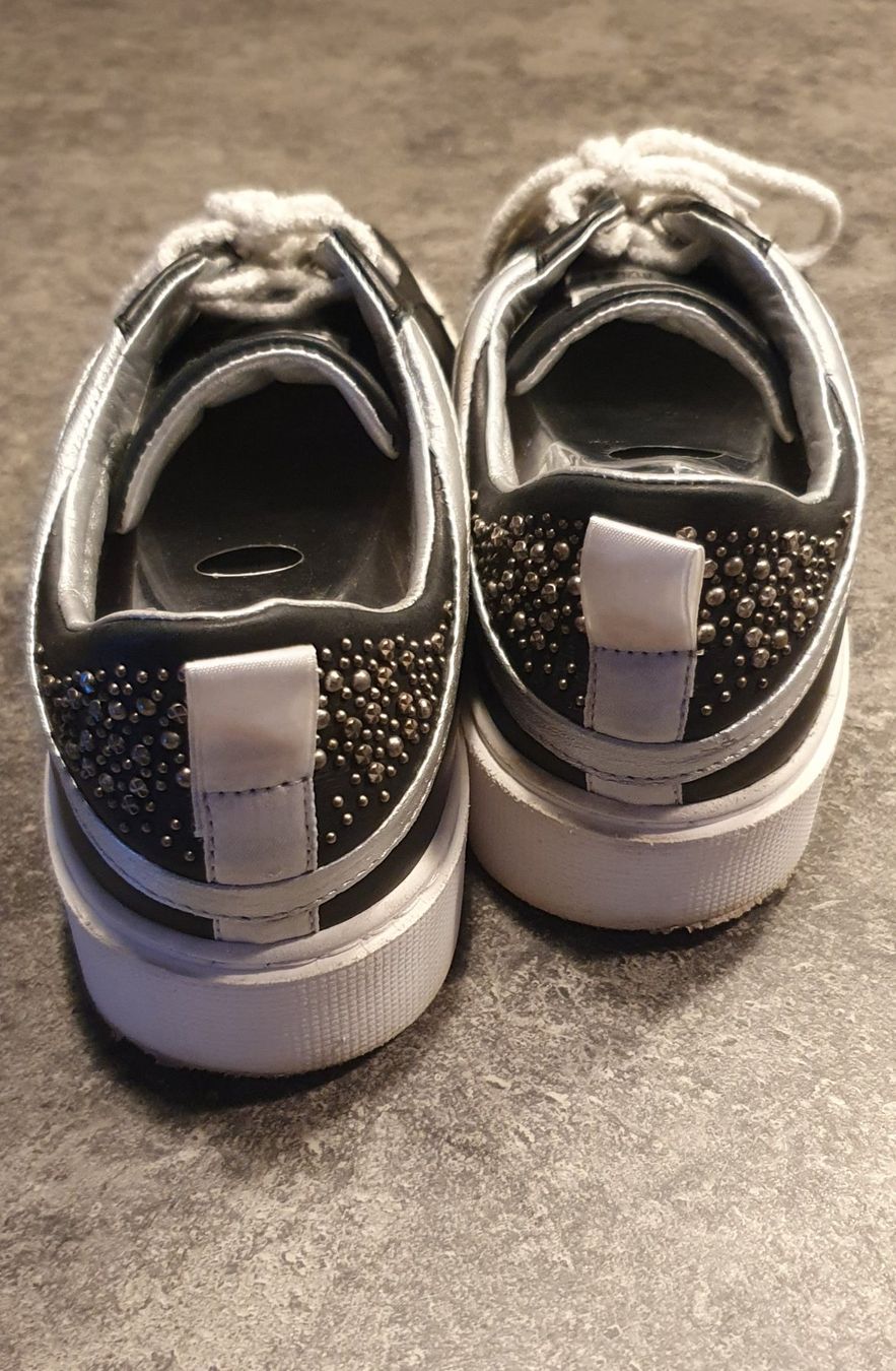 Mjus Scarpe da donna: MJUS gr39 voll leder Schuhe – Usato da Niederbipp venduto da blu_jw7r 7