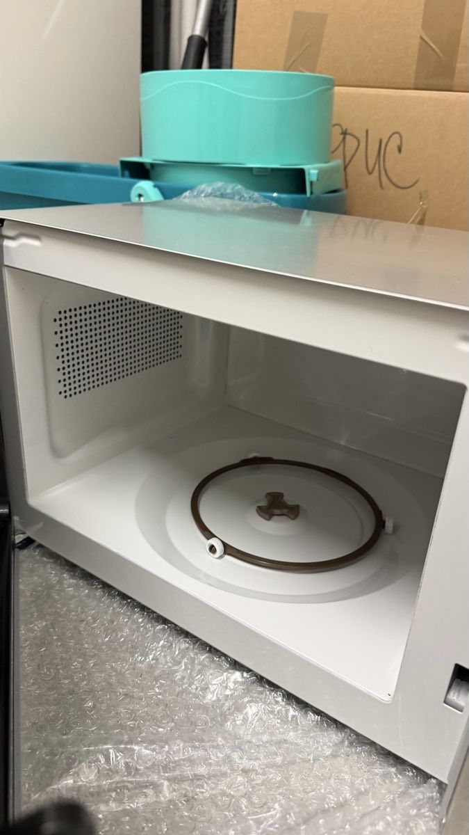 Mio Star Appareils de cuisine: Miostar Wave Microwave with Grill Acceptable Condition – D'occasion à Baar par ana_d8tq 2