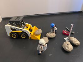 Kleines Playmobil-Baustellen-Set mit Bagger