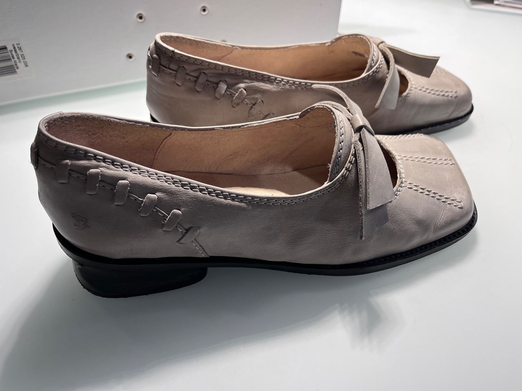 Scarpe da donna: Tiggel's Pumps mit 3 cm Absatz – Usato da Uettligen venduto da Bummlerin 1