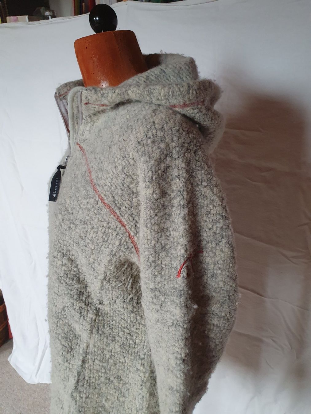 Pullover & Sweatshirts: Kuscheliger Damen Fleecepullover mit Kapuze – Gebraucht aus Heimiswil von triskeli 1