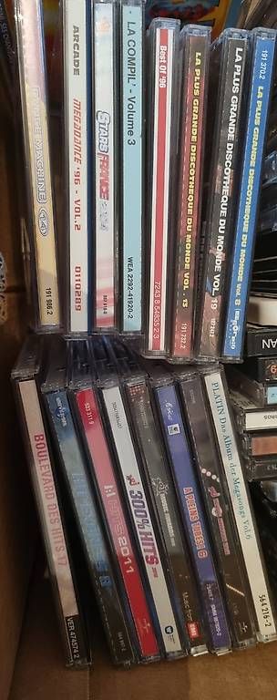 CDs: Cd différents style par lot ou pce  – D'occasion à Martigny par loo_tbp2 1