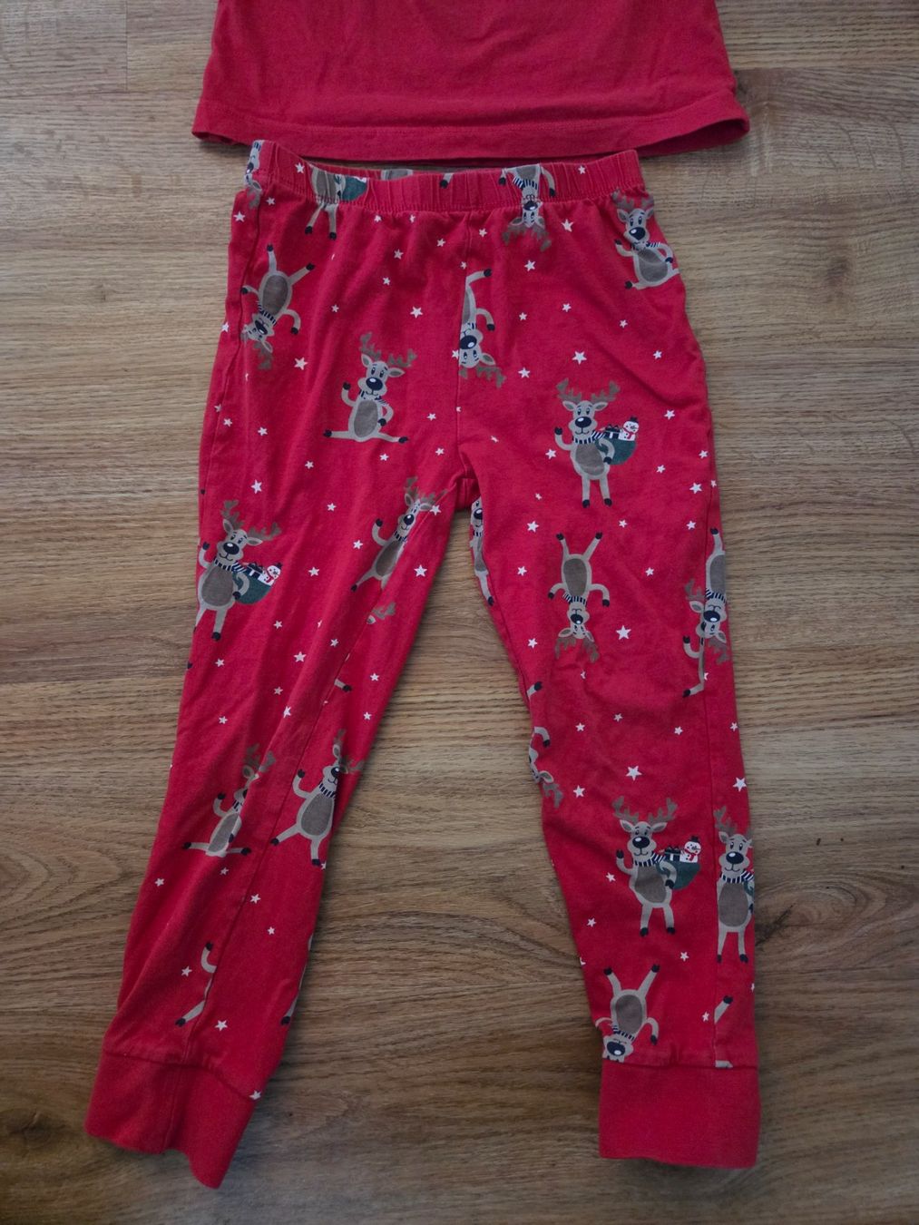 Pyjamas & Ähnliches: Weihnachtsschlafanzug Gr. 110/116 – Gebraucht aus Heinrichswil von frankie19860 2