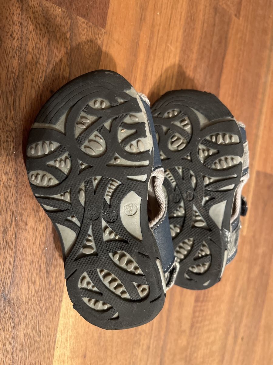 Scarpe per ragazzi: Sandalen 23 – Usato da Andelfingen venduto da estark 2