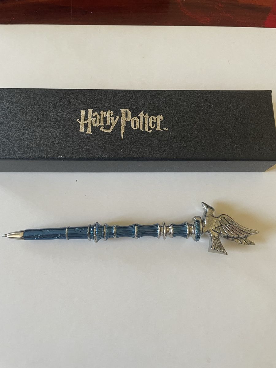 Penna & Evidenziatori: Stylo Harry Potter avec boite  – Nuovo (secondo la descrizione) da Genève venduto da fra_nl2s 1