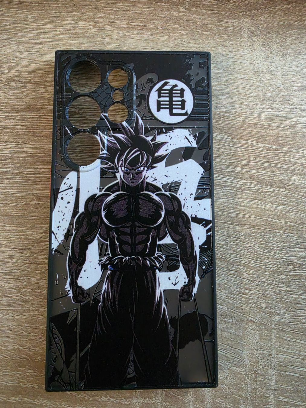 Samsung Cover & Protezioni schermo: Cover S24 Ultra Dragonball – Nuovo (secondo la descrizione) da Bellikon venduto da Kekko11