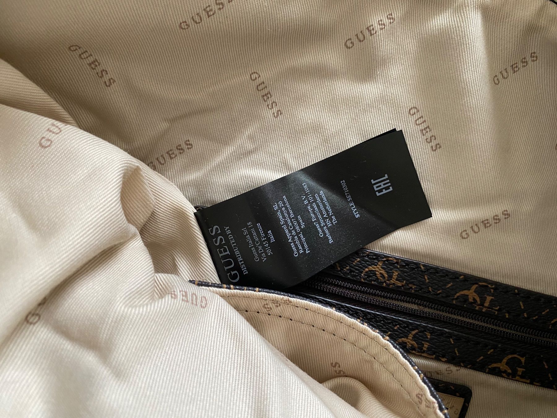 Guess Borse da donna: Neue GUESS Tasche – Nuovo e nell'imballaggio originale da Zürich venduto da MaxZurich 8