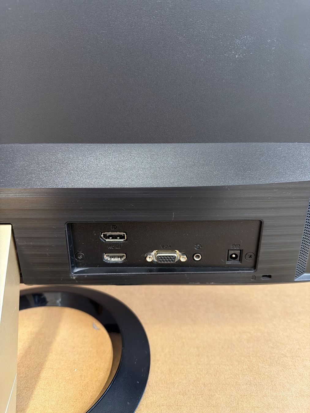 Asus Monitore: ASUS VZ249Q 23.8" Monitor – Gebraucht aus Dietlikon von ComdatAG 5