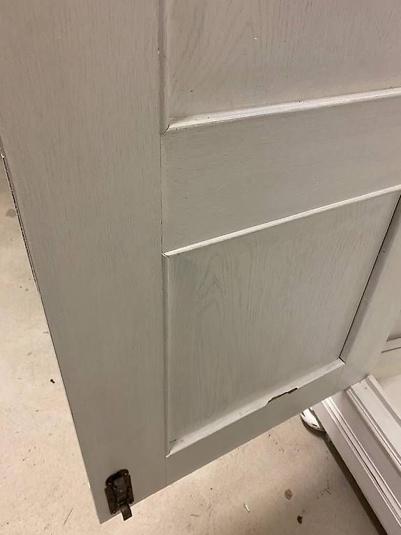 Schränke: Kleiderschrank  – Gebraucht aus Binningen von Banju 4