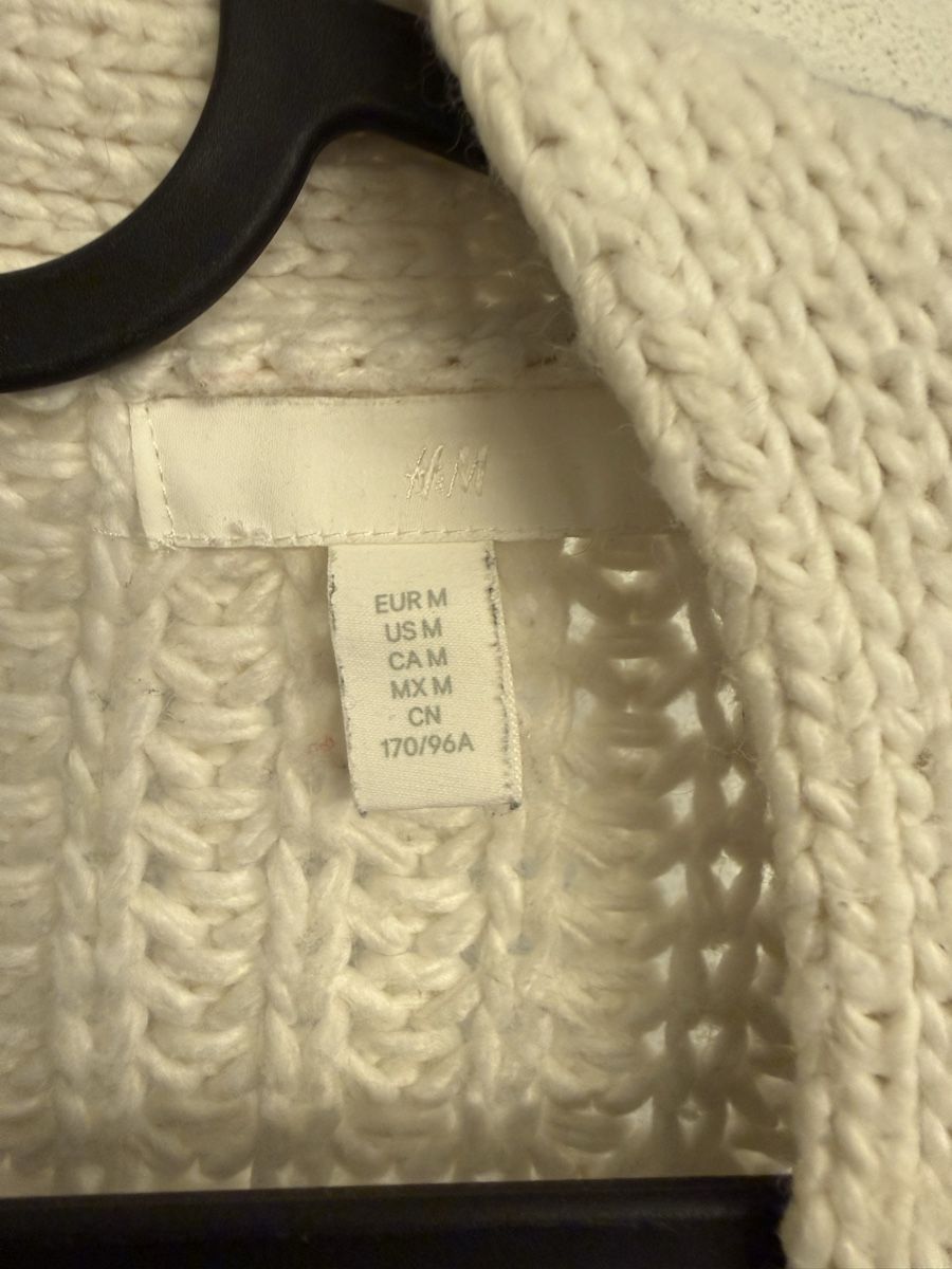 H&M Giacche: Weisser Strickcardigan – Usato da Suhr venduto da naomau 1