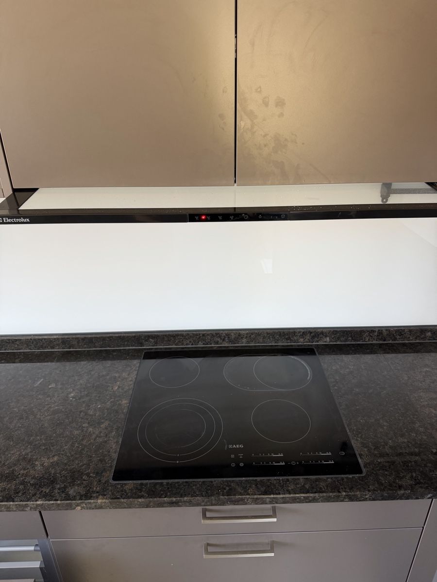 Cucine complete: Küche SCHUBIGER DEMONTIERT  – Usato da Cham venduto da ABhome10 6