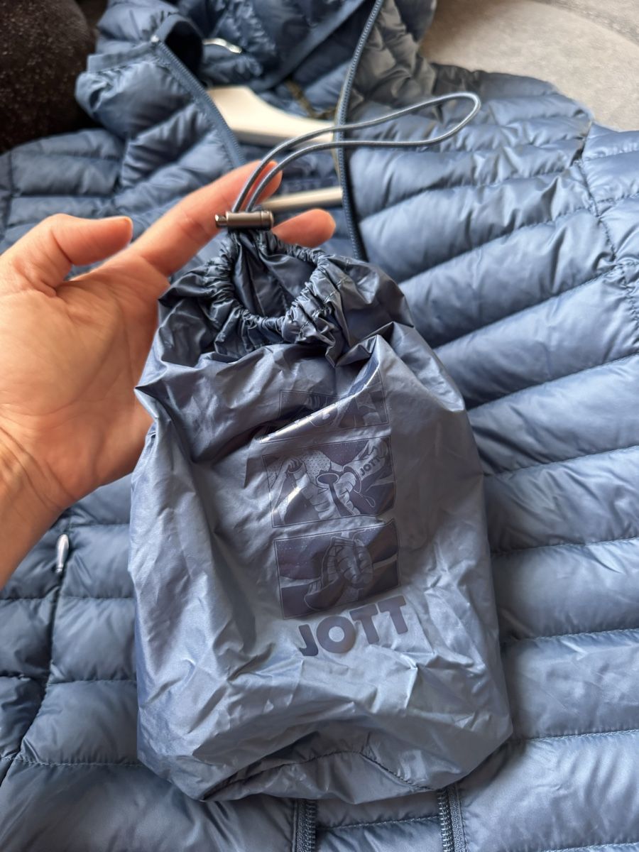 Jott Jacken & Mäntel: Jott down jacket 10 yo girl – Gebraucht aus Cologny von Nastyarozenberg 2