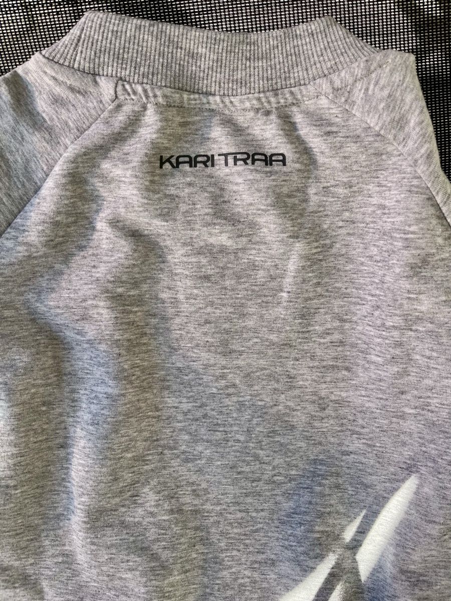 Maglioni & Felpe: Kari Traa Trainer Sport hell grau – Usato da Schiers venduto da freude07 3