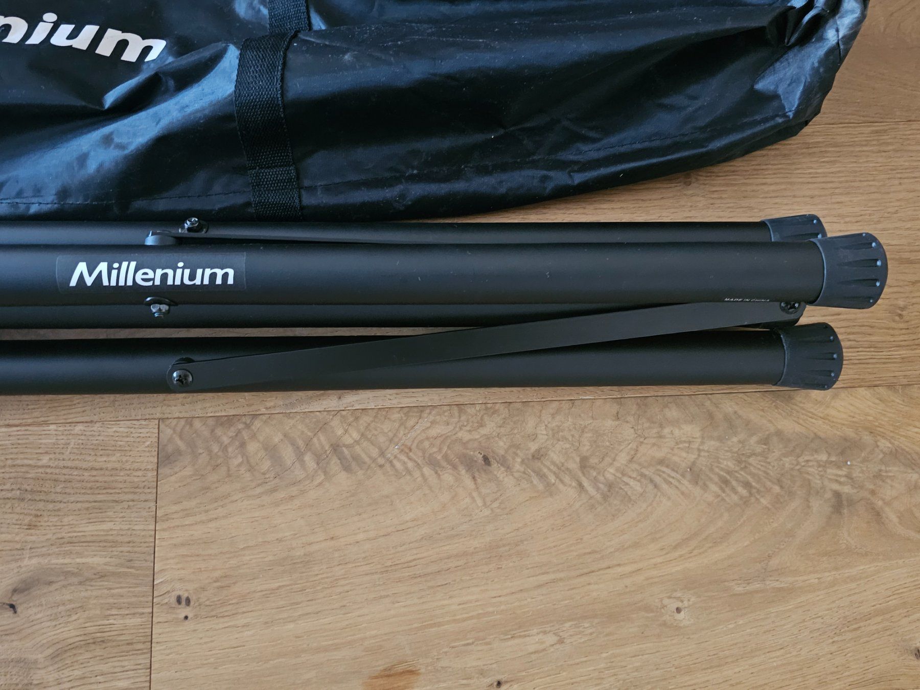 Millenium Wandhalterungen: Millenium BS-2211B MKII Profi Boxenständer Set – Gebraucht aus Aarau Rohr von Mmiracle 4