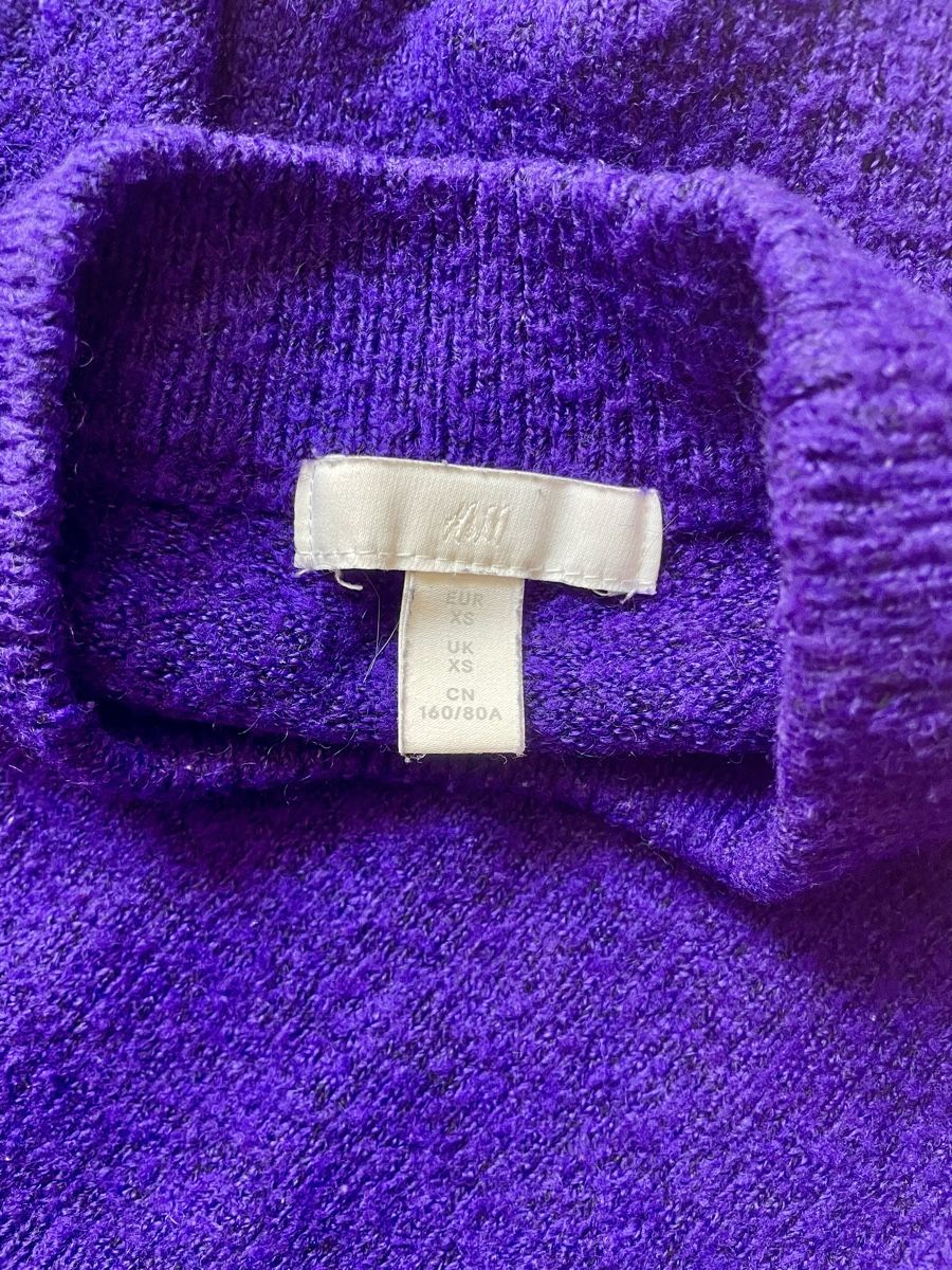 H&M Pulls & Sweat-shirts: Wunderschöner Pullover in Lila/Violett, grosses XS – Neuf (Voir description) à Zürich par Carlajimena 3