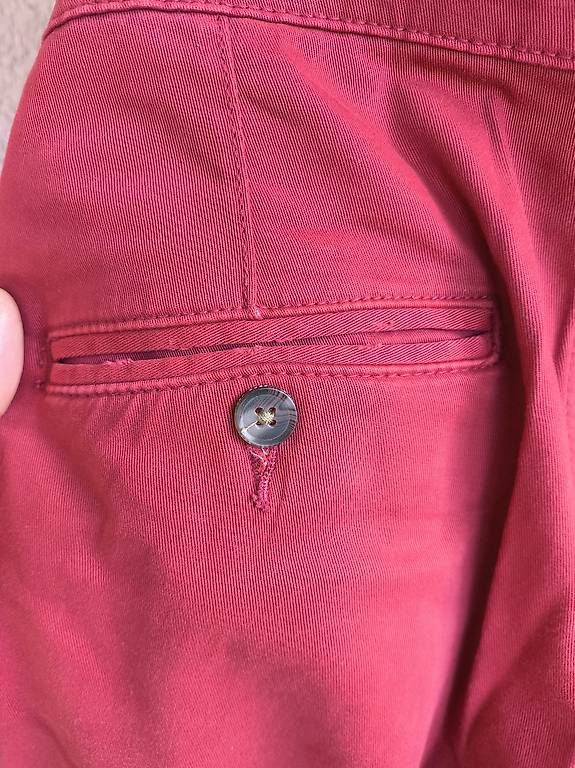 Pantaloni: Pepe Jeans Chinos 32/ 34 rot/ rouge – Usato da Wädenswil venduto da Preppy 1