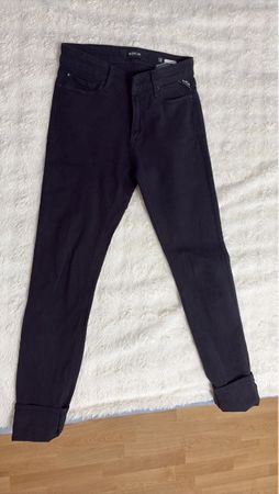 Replay Jeans schwarz eng geschnitten neuwertig