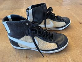 Nike Damenschuhe Grösse 38.5 Vintage Rarität Top Zustand!