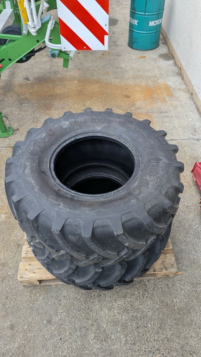 Pneumatici & Ruote complete: Traktor reifen 425/75 r20 – Usato da Courroux venduto da gar_gs6c