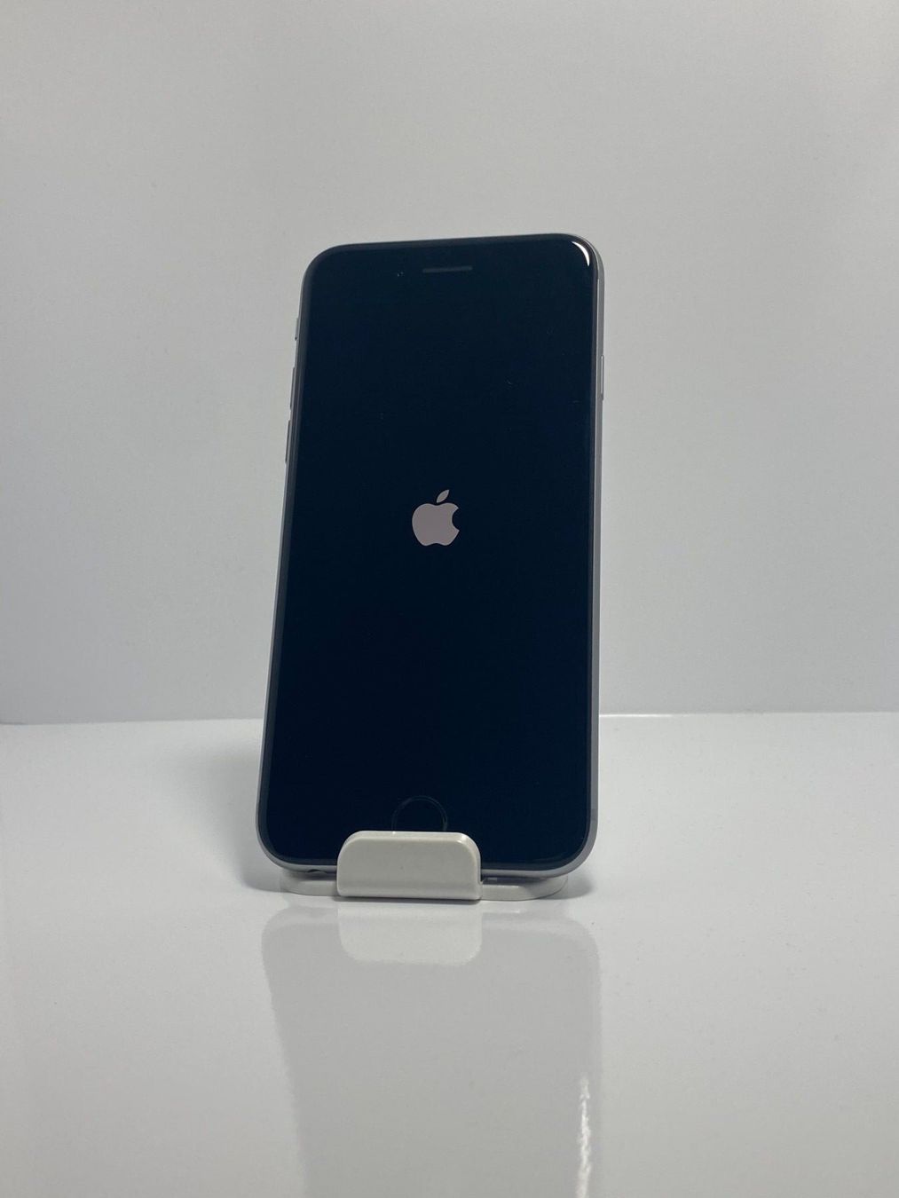 Apple Telefoni cellulari / Smartphones: Apple iPhone 6s 64GB Grau  – Usato da St.Gallen venduto da kaufdeinhandy 1