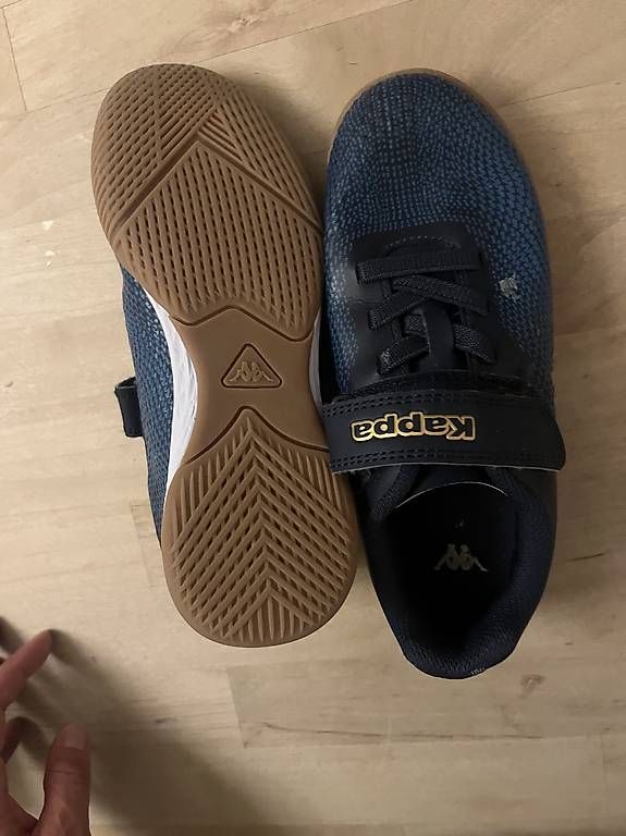Scarpe per ragazzi: Kappa Fussballschuhe gr. 32 – Usato da Zürich venduto da Sa.oh