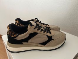 Sportschuhe ZARA aus Kombi Wildleder/Stoff Beige 39
