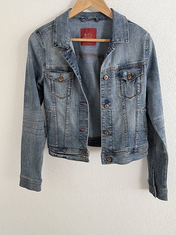 Vestes: Jeans Jacke S  – D'occasion à Alpnach Dorf par rerifeme