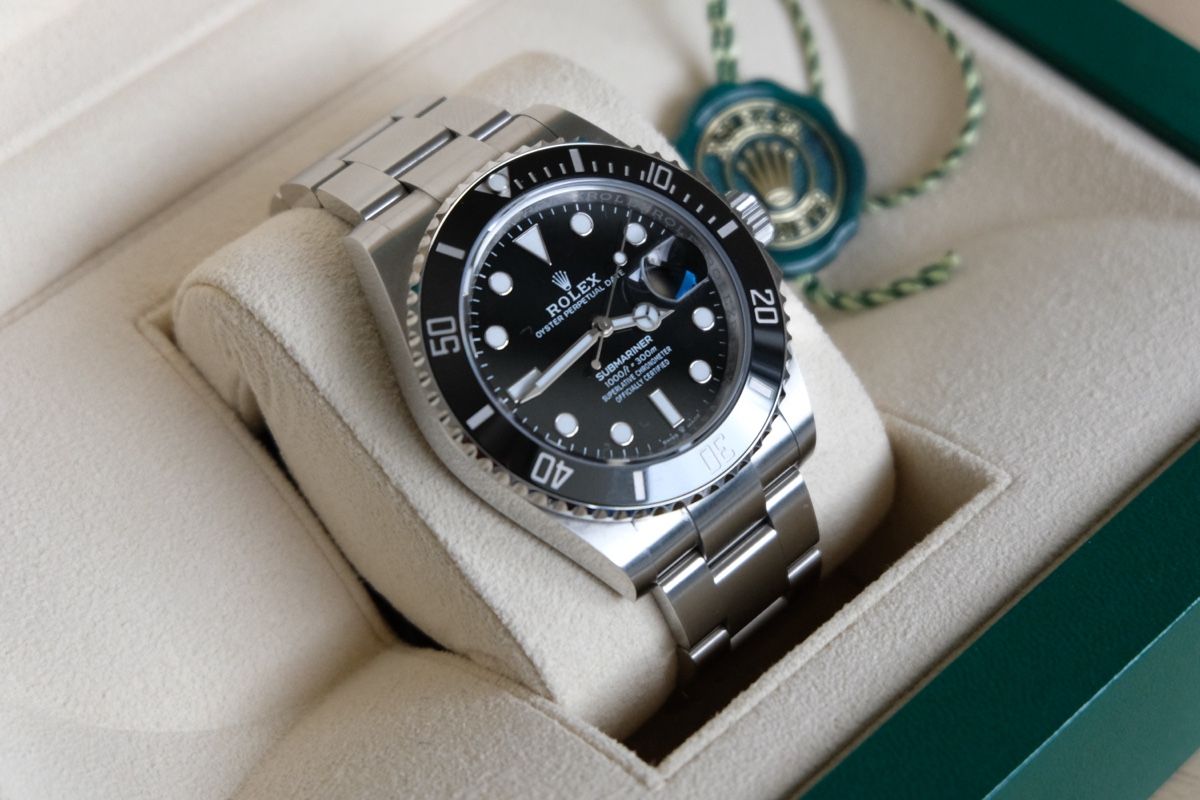 Rolex Orologi: Rolex Submariner date FULL SET 2024 – Usato da Corminboeuf venduto da Dsnilton26 2