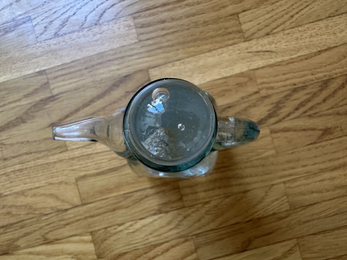 Caraffe: Vintage hand blown Spanish Glass Wine Pitcher – Usato da Lausanne venduto da brixton 1