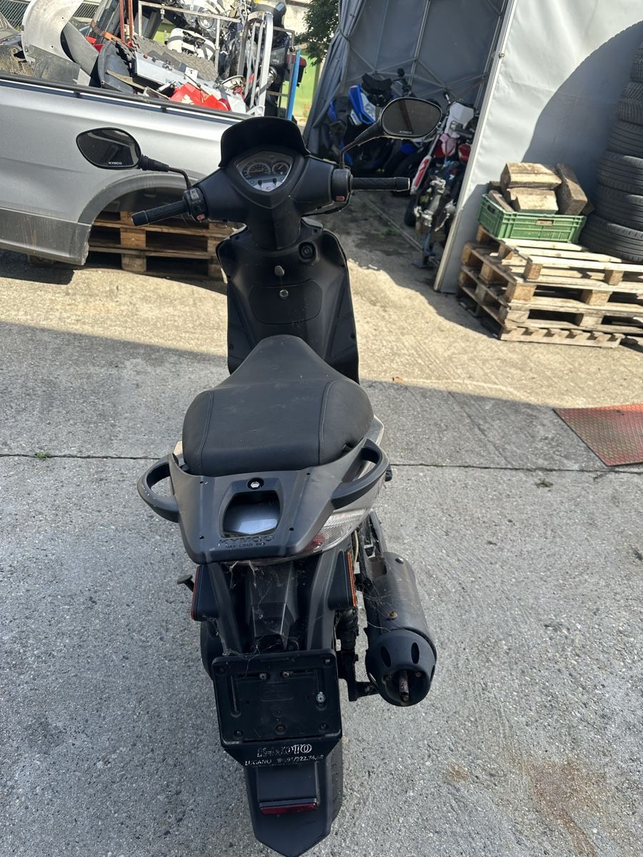 Kymco Scooter: KYMCO AGILITY 125 – Difettoso da Treycovagnes venduto da Campingcar65 2