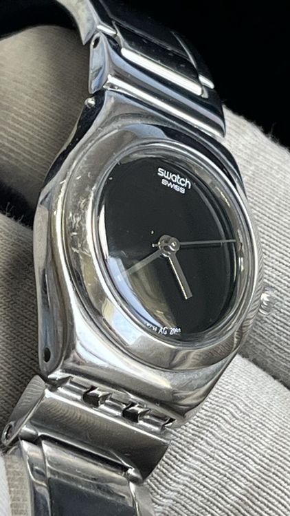 Swatch Montres: Swatch Damenuhr Irony, schwarzes Zifferblatt – D'occasion à Grenchen par chththl 4