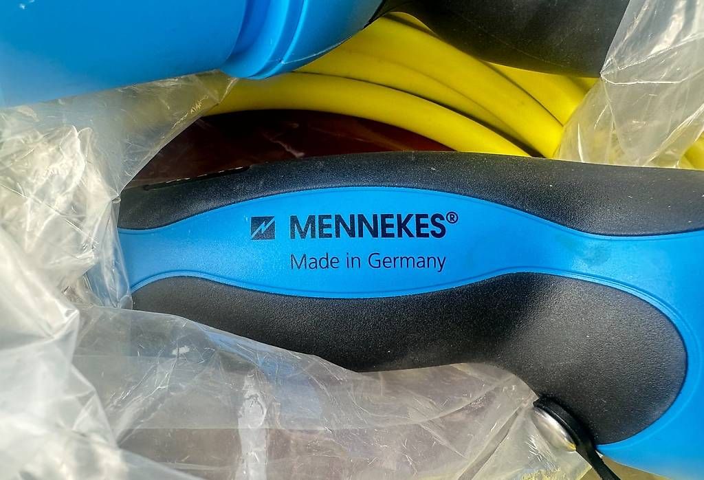 Kabel: Mercedes Benz Ladekabel – Gebraucht aus Vairano von rogers07 1