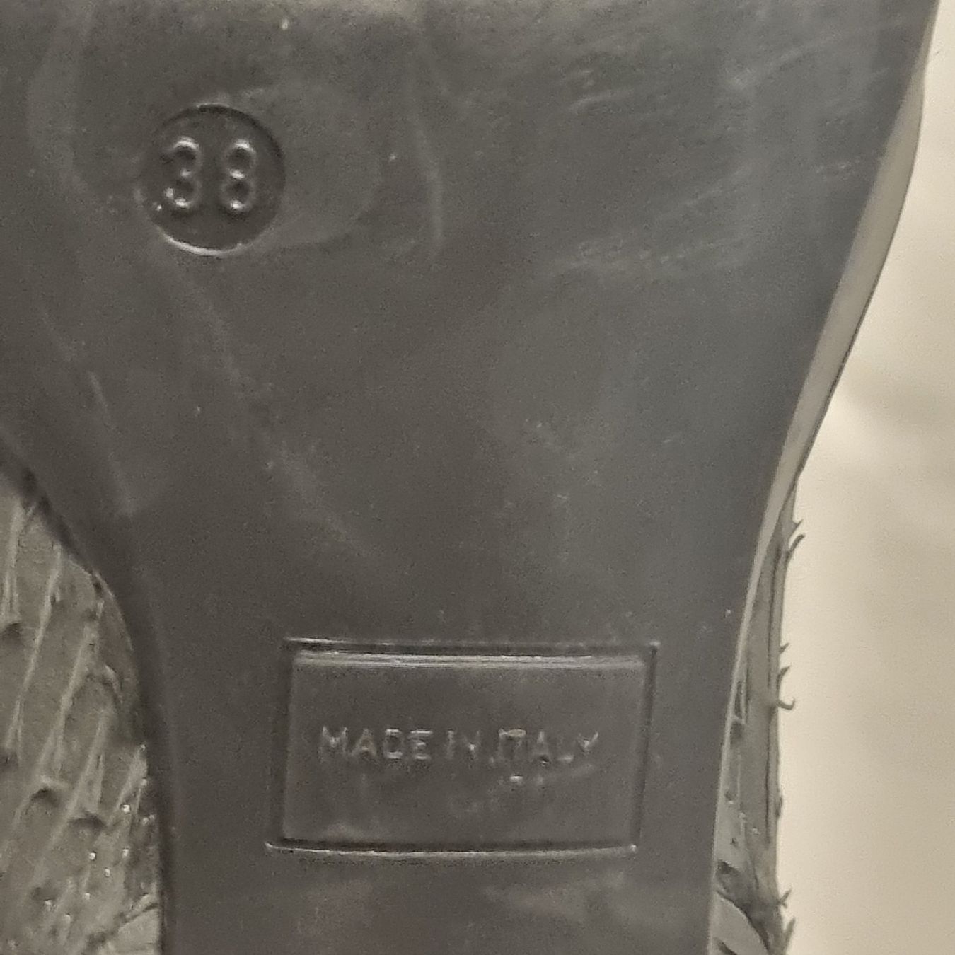 Scarpe da donna: Exklusive Leder-Stiefelette Gr. 38 – Usato da Interlaken venduto da Igu7 3