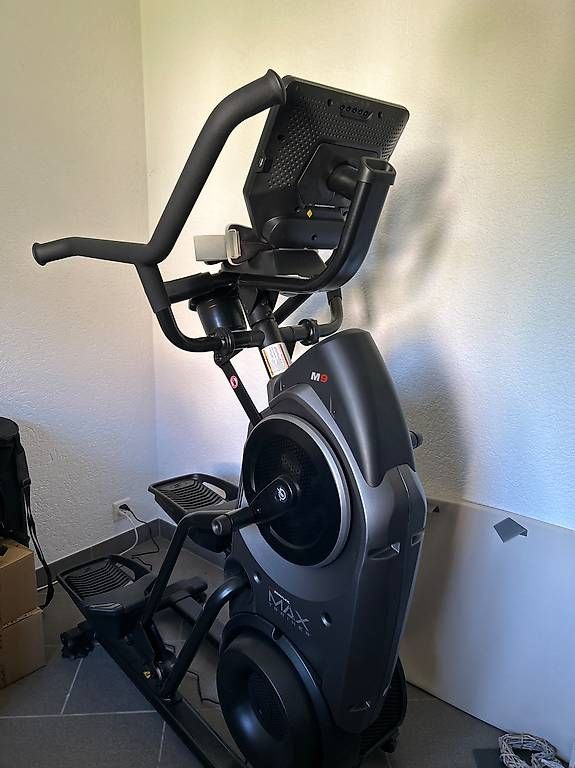 Bowflex Hometrainer: Bowflex M9 – Gebraucht aus Leuzigen von Angel30