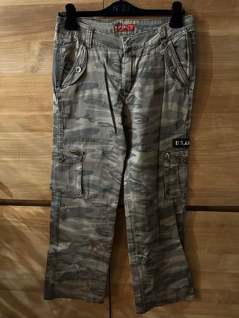 Miss YMY Cargo Hose, Militärmuster, Gr. 31, Neu mit Etikett