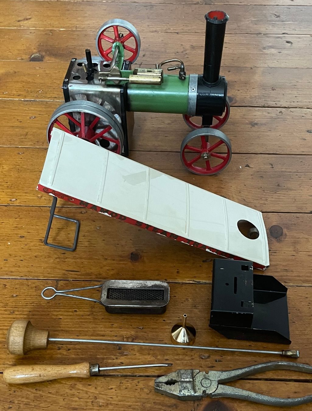Mamod Kit di modellismo & Modellini statici: Dampftracktor Mamod Traction Engine T.E.1 – Usato da Winterthur venduto da Uese80 2