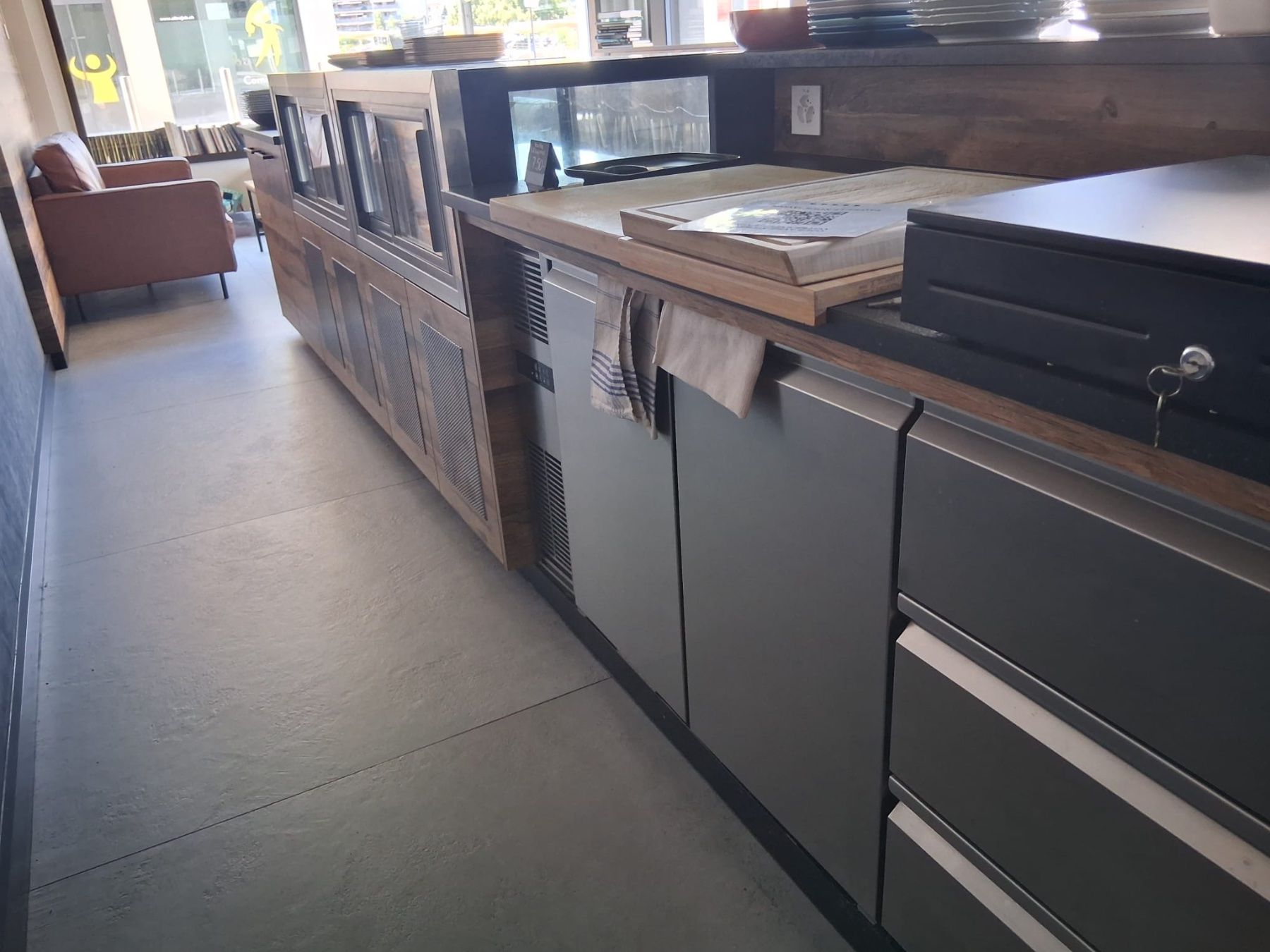 Vetrine: Vitrines réfrigérées pour tea room – Usato da Grandvillard venduto da cha_k88q 1
