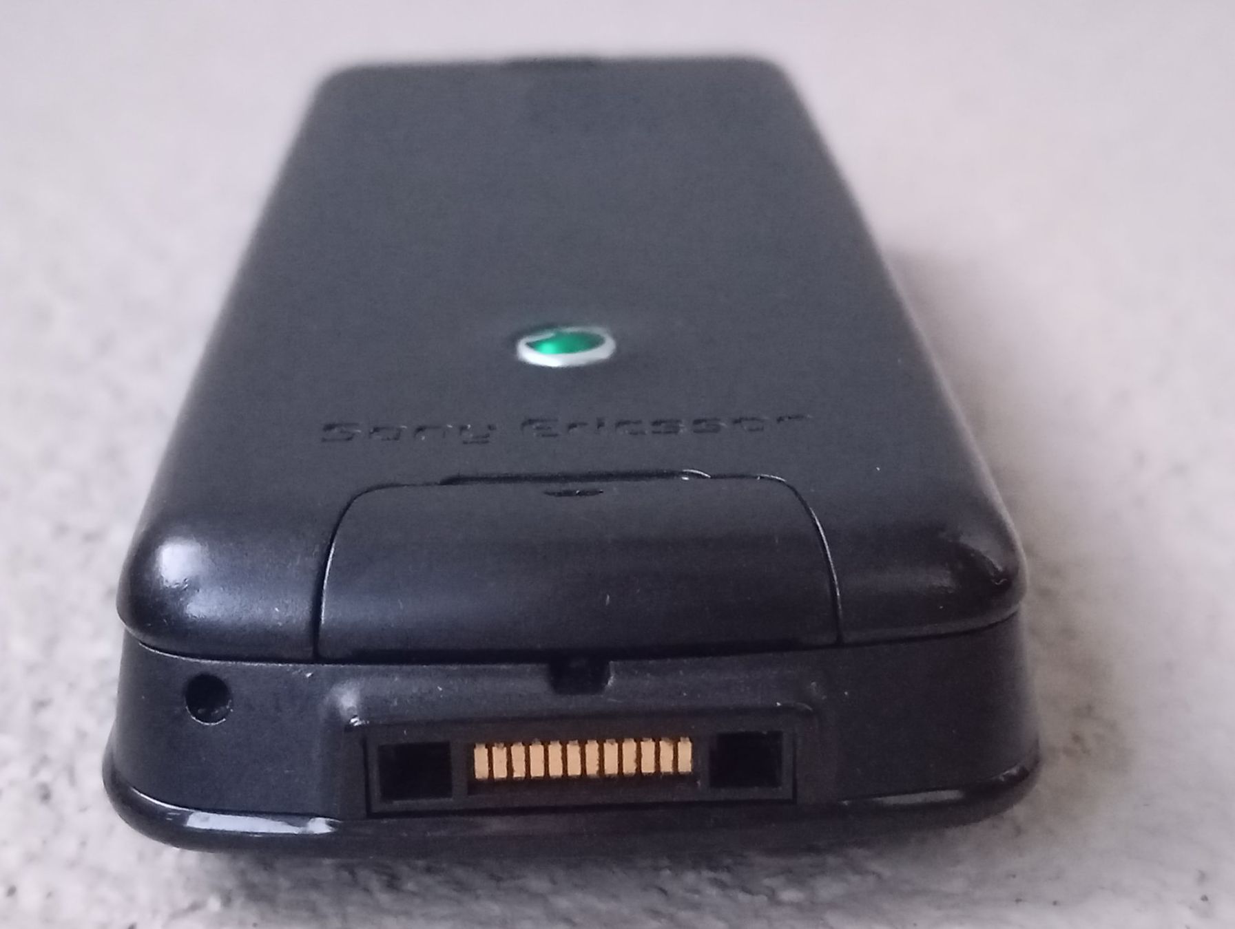 Ericsson Telefoni cellulari / Smartphones: SONY ERICSSON J120i mit Akku – Nuovo (secondo la descrizione) da Zeneggen venduto da shemesh_ 5