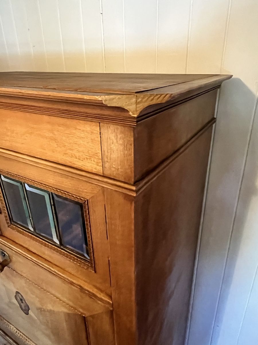 Armadi: Alter Schrank – Difettoso da Altwis venduto da sam_stocker14 6