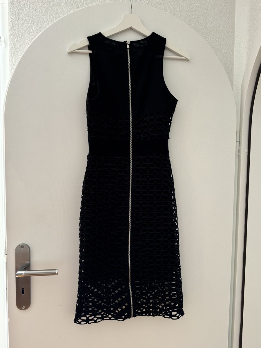 Maje Kleider: Maje Black Dress in size 1 – Gebraucht aus Wollerau von mad_jbn2 2