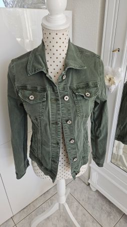 Jeans Jacke Grösse 36 / S Jeansjacke Olive Grün washed/used