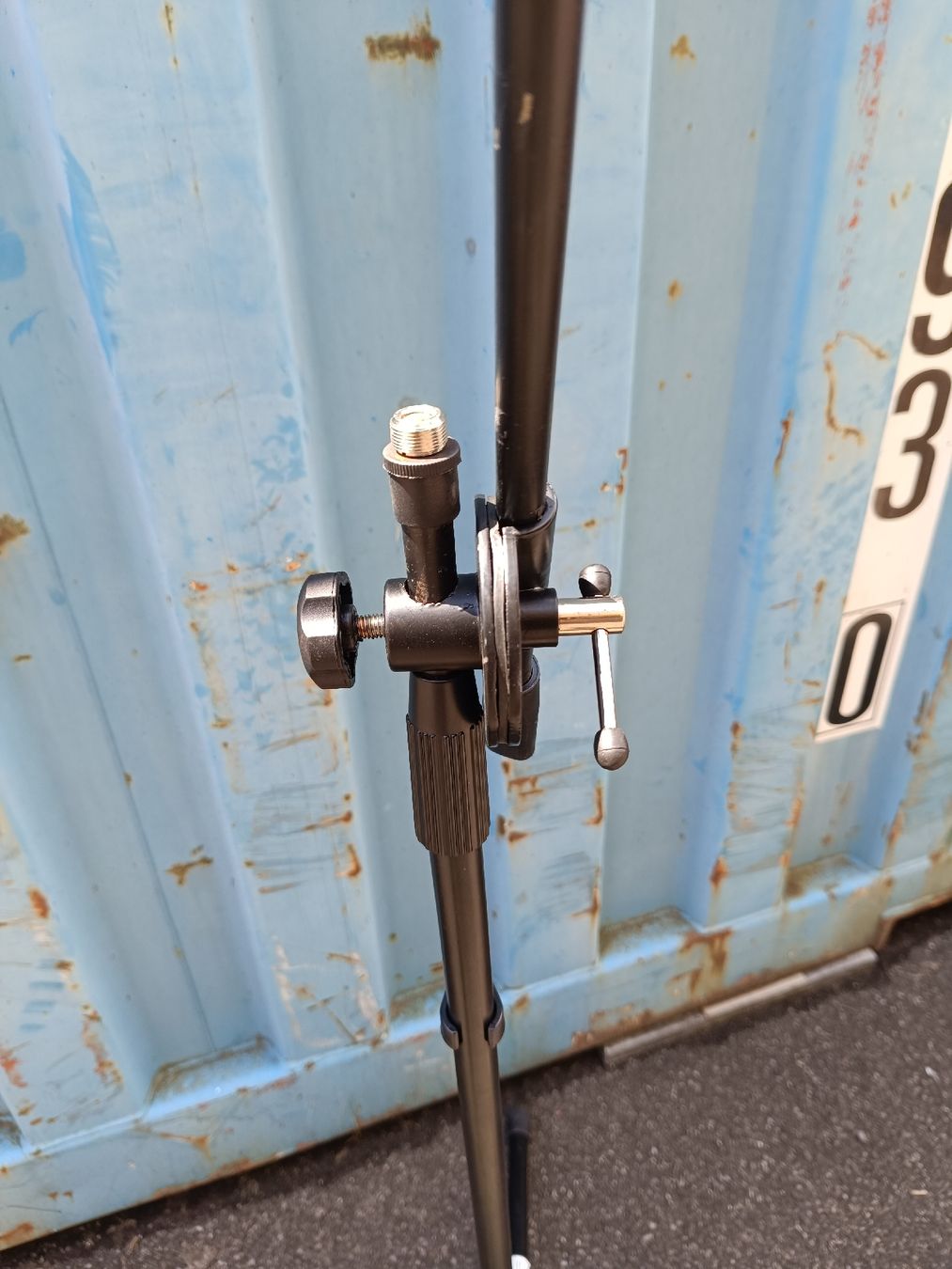 Supporti per strumenti musicali & leggii: Omnitronic Mikrofonständer - Robust & Zuverlässig (em285) – Usato da Künten venduto da Schnaepplihuus 4